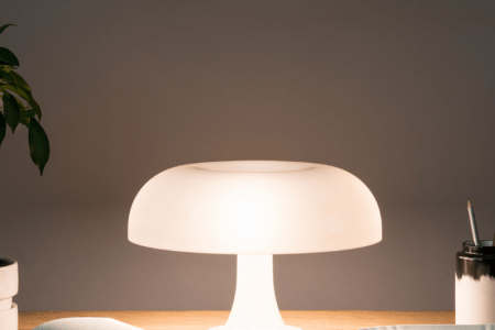 L*ampe a poser Nessino - Paris - Artemide