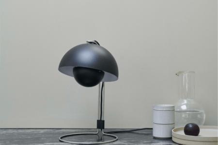 Flowerpot VP4 - Lampe a poser - Paris