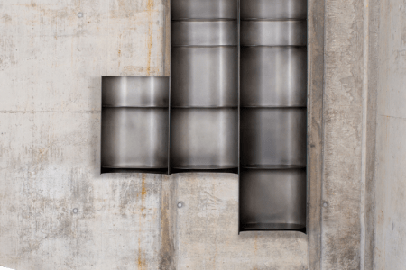Como - small -pulpo shelves Paris