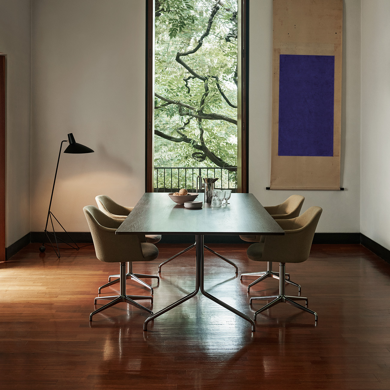 ATD_Lifestyle Images_Retail_2024_Pavilion AV24_Rely HW41_Collect Wine glass SC79_Momento Jug JH38_Tripod HM9