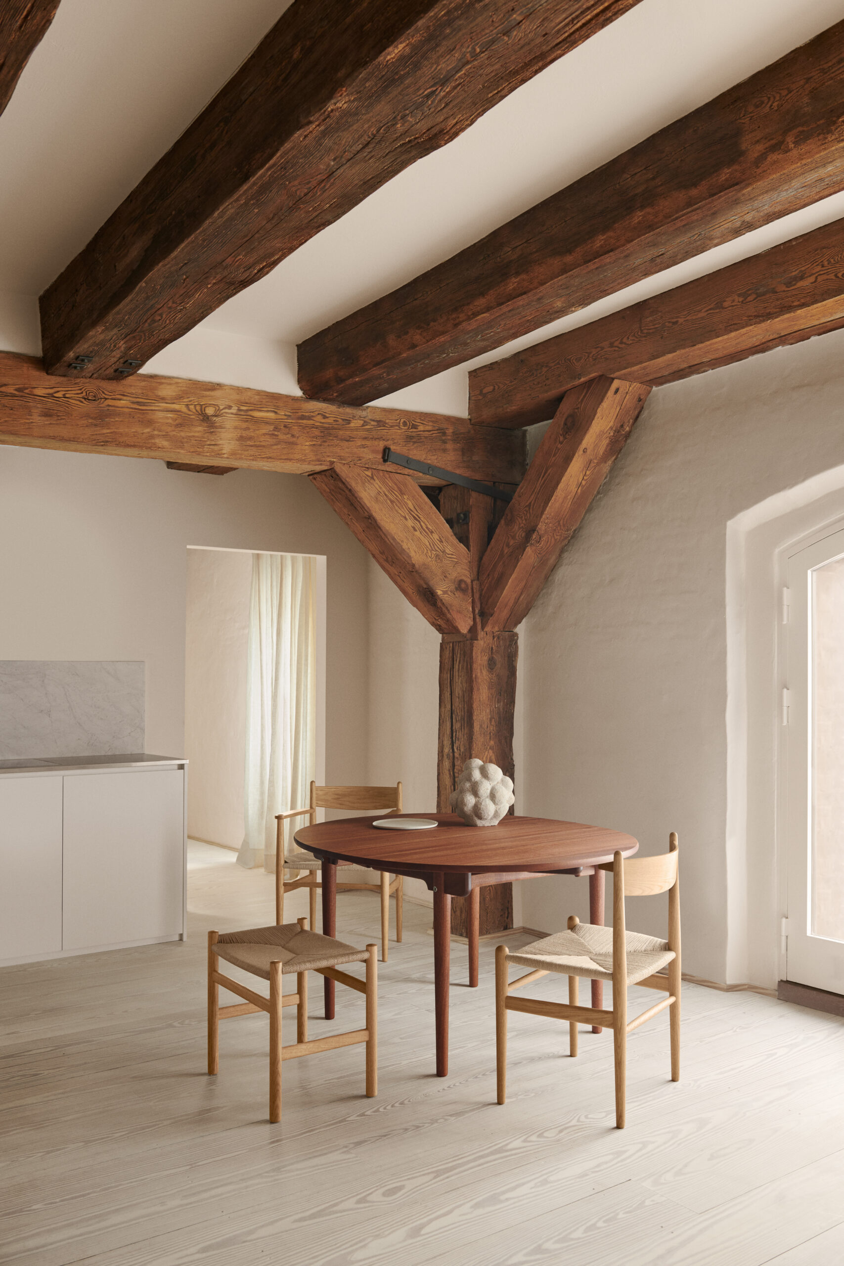 CH36_oak_oil_papercord_natural_CH37_oak_oil_papercord_natural_CH53_oak_oil_papercord_natural_CH337_mahogany_oil_80100100