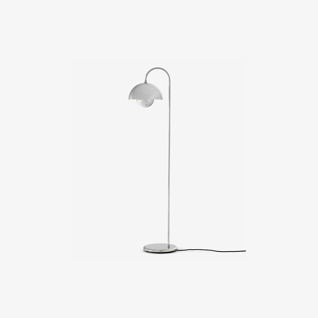 Flowerpot-Floot-Lamp-VP12_Chrome-Plated_Side_light-scaled-e1727956939470.jpg Lampadaire Flowerpot VP12 Chrome