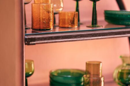 Mise en situation carafe tube ambre