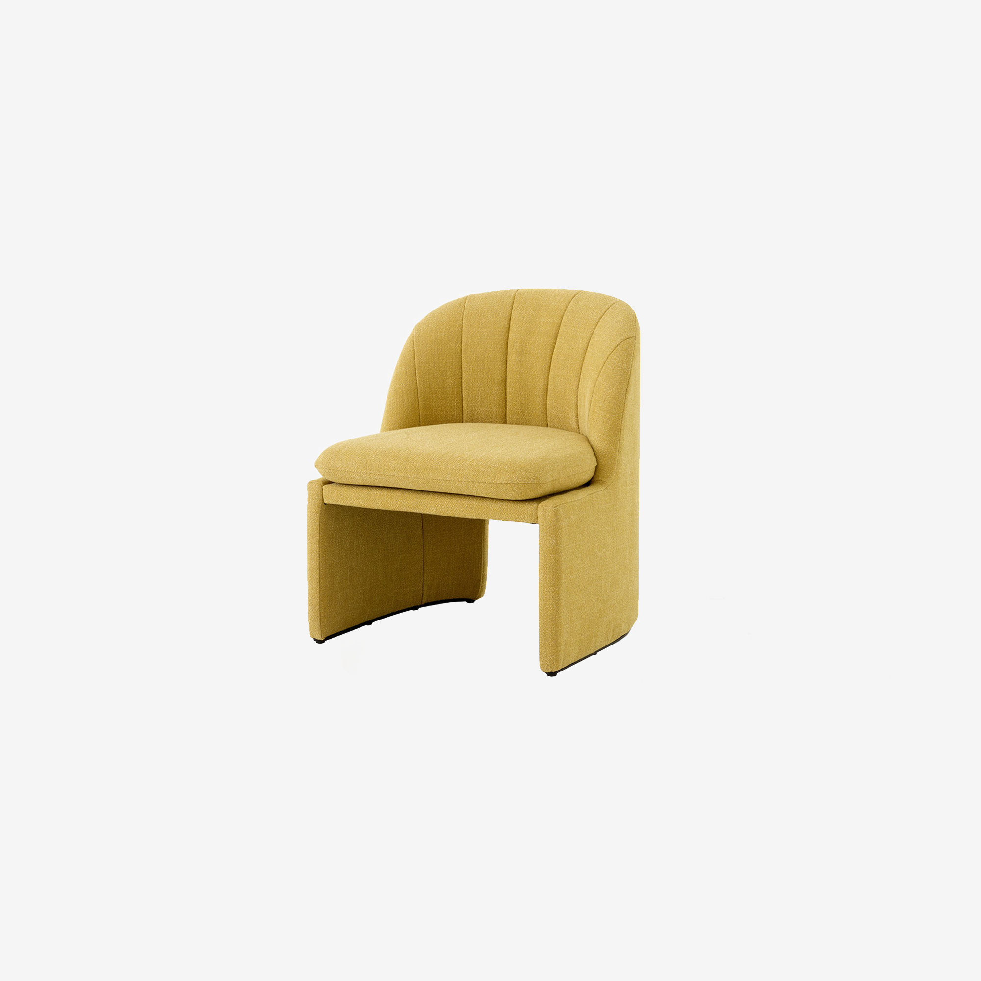 Loafer Club Chair SC107_Ecriture 0470_Angled Front
