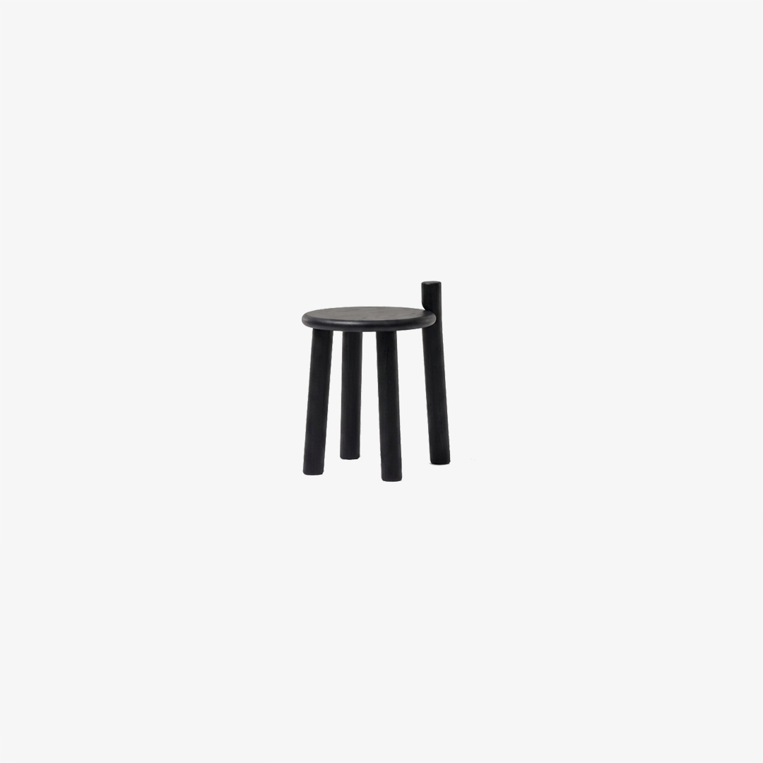 Mattiazzi_MC27-Dopo-Low-Stool_Violet-Ash_Ph-Studio-AKFB_1-scaled.jpg