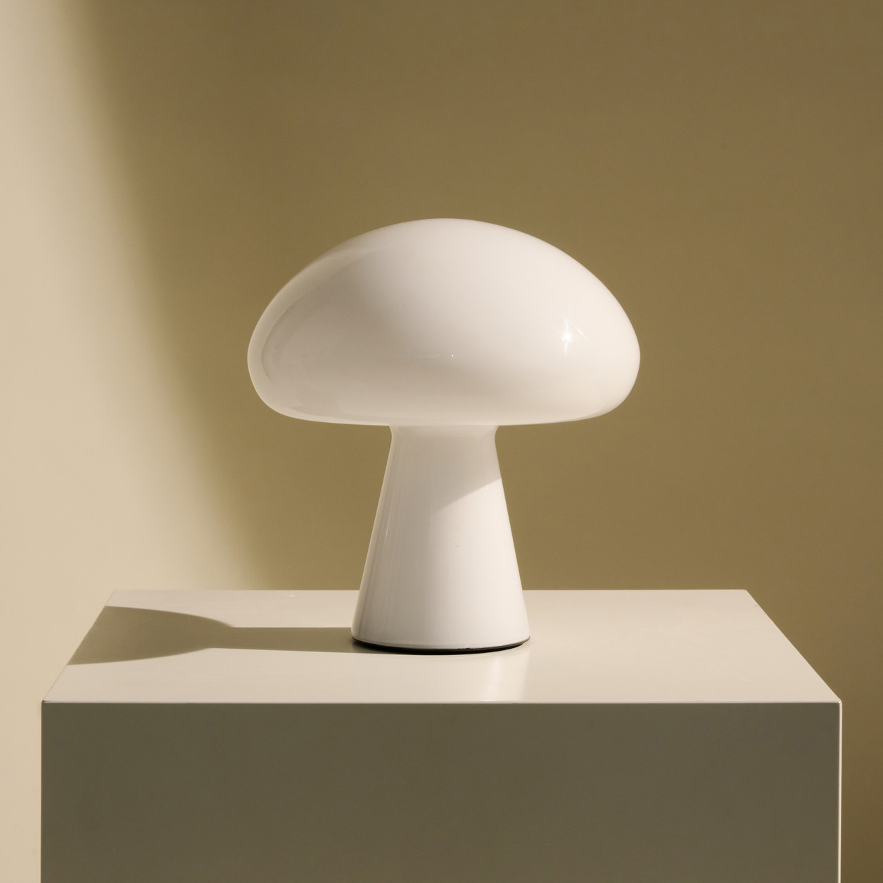 Obello_Opal_GUBI_Spring 2026_01